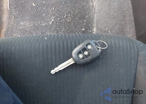 2016 Toyota Rav4 Le из США, поврежденный, VIN JTMZFREV1GJ078810